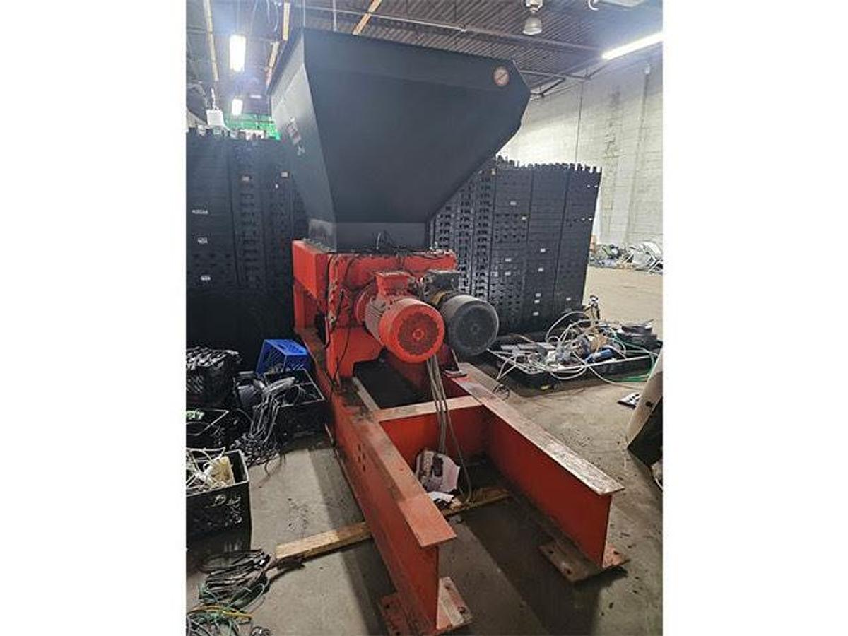 Used WEIMA QUAD SHAFT SHREDDER MODEL ZMK-50 DUAL 25HP MOTORS