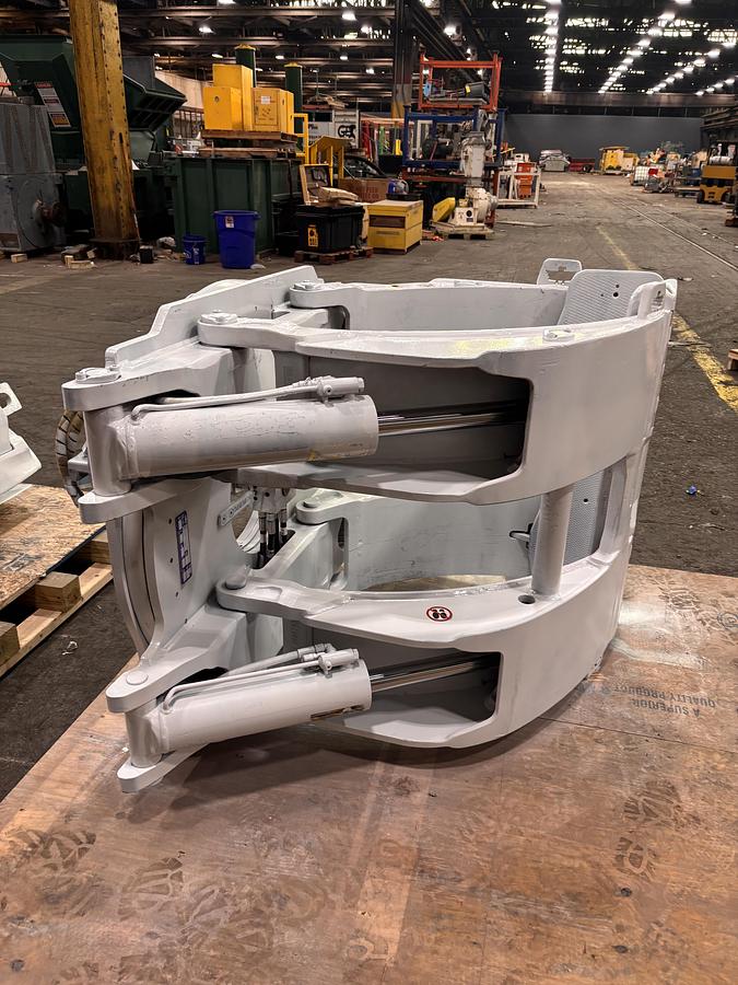 Used CASCADE 60" DIAMETER ROLL CLAMP 42H-RCP CLASS IV