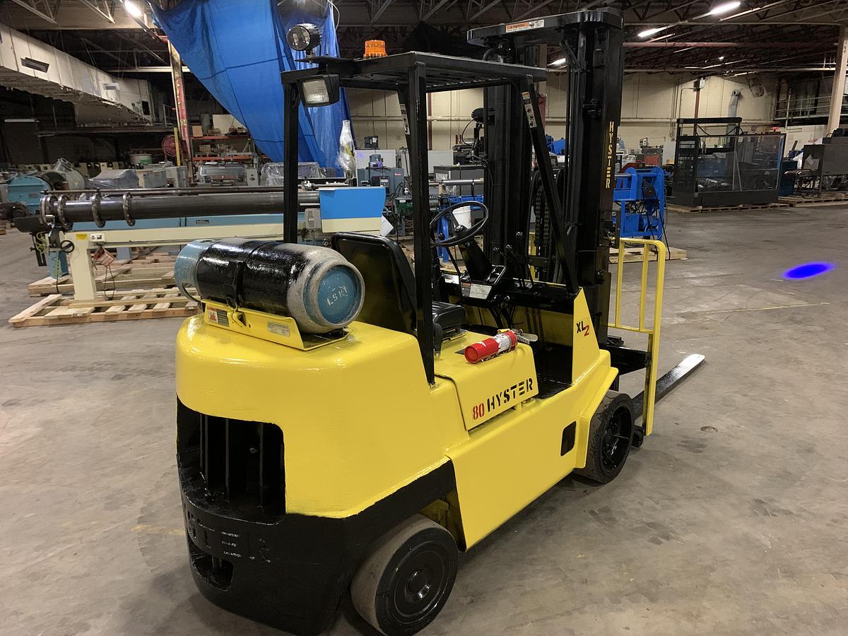 Used 8,000 LB. HYSTER MDL S80XL2 SIDE SHIFT LH99"/RH218"
