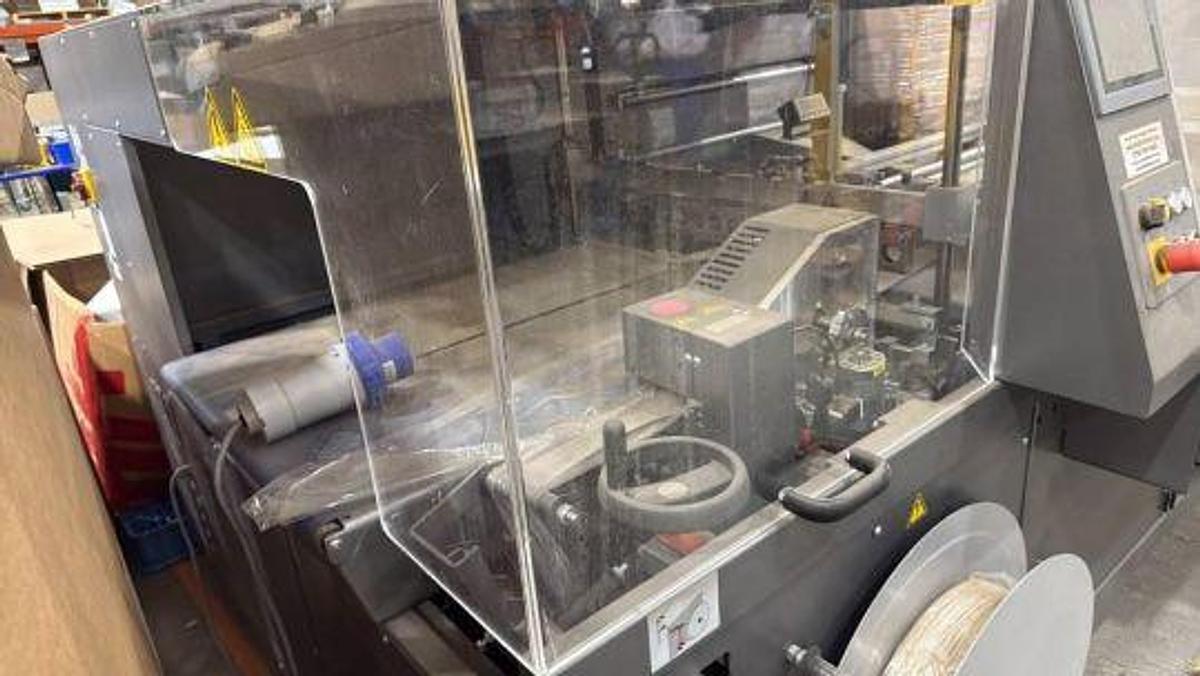 Used KALLFASS UNIVERSA 800 AUTOMATIC SIDE SEL SHRINK WRAP SYSTEM MFG 2020