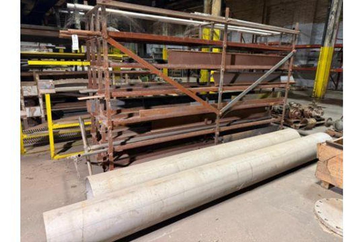 Used LARGE AMOUNT OF CAST, STAINLESS STEEL, ALUMINUM, GALVINIZED AND PVC PIPES