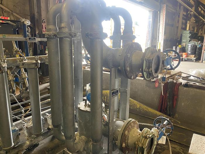 Used EATON MDL. R4B8AXXSBXED 0060  BANK OF 7 FILTERS  2011