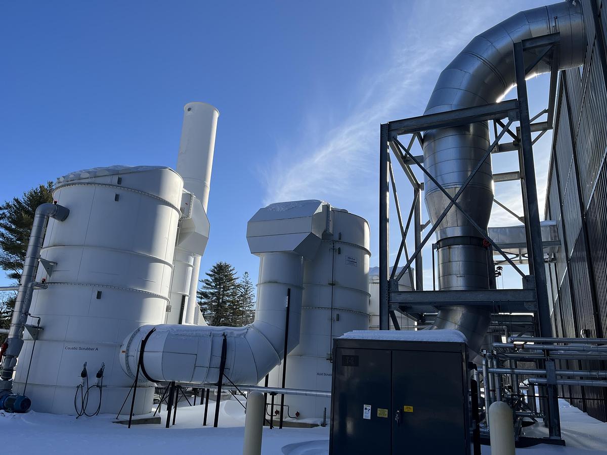 Used WARREN & BAERG MODEL W-250 CUBER FOR BIOMASS, STRAW OR RECYCLED PRODUCTS - MFG 2017