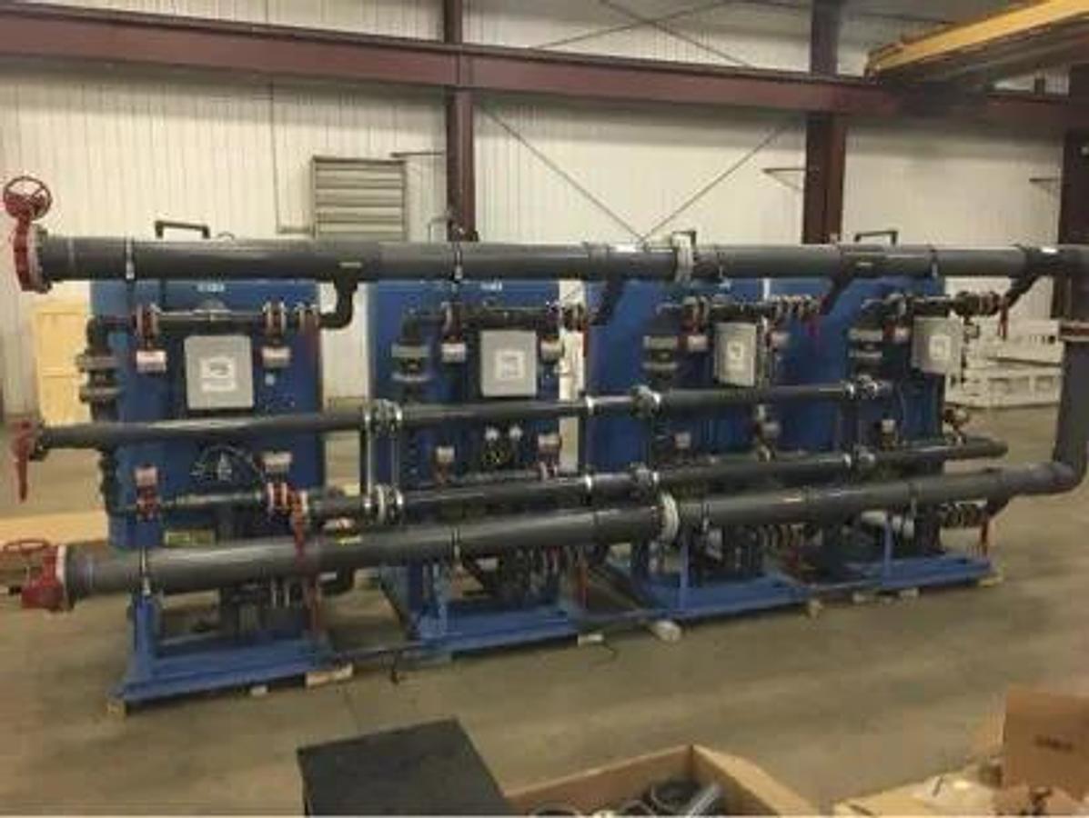 Used COMPLETE WATER SOLUTIONS 2000 GPM WATER FILTRATION SYSTEM - SAND FILTERS