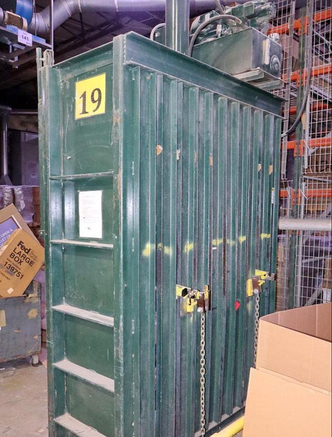 Used EPCO VERTICAL BALER