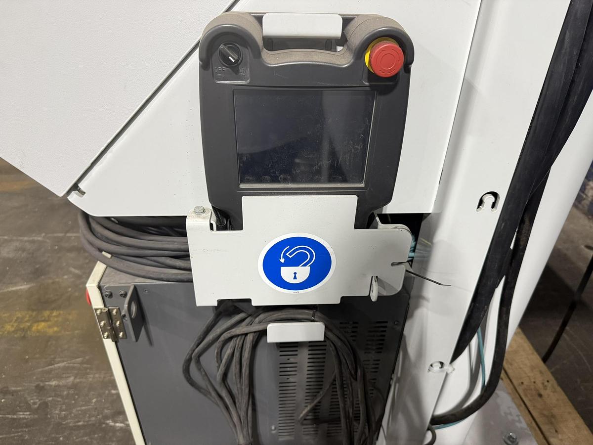 Used M-410IB FANUC ROBOT 140H MANUFACTURED 2020