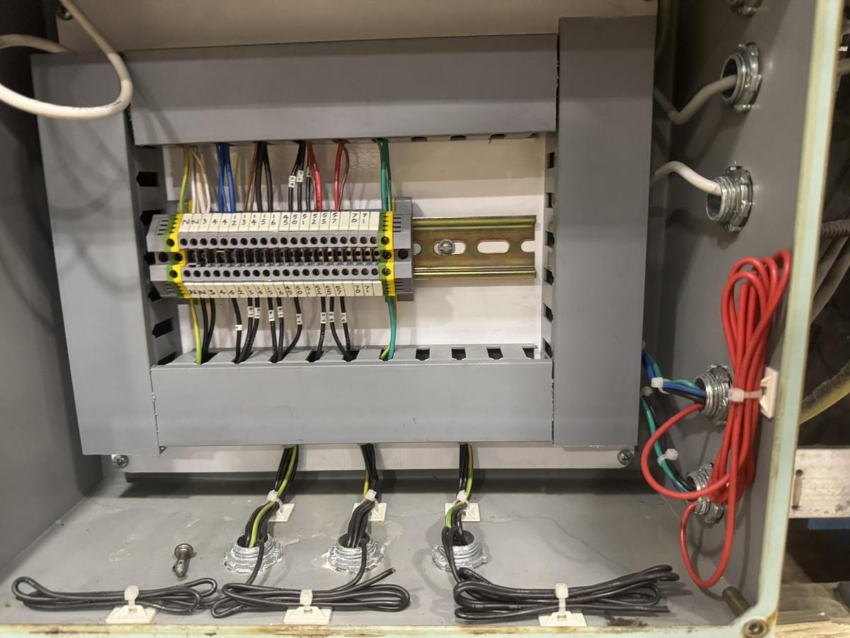 Used 60" WIDE LEVER LS1500 AUTOMATIC SINGLE KNIFE BALONEY CUTTER 16" DIAMETER