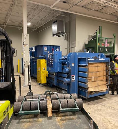 Used IPS BALERS MODEL AT-864-30 HORIZONTAL AUTOTIE BALER