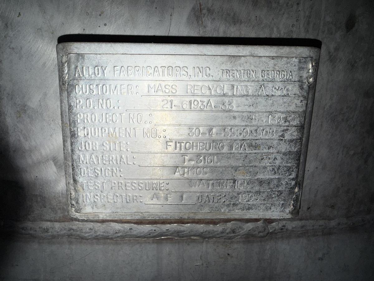 Used STAINLESS SLEEL TANK 316L