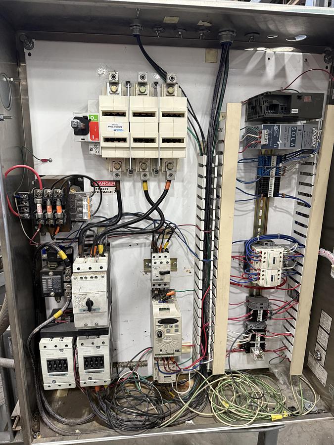 Used 25 HP SSI SHREDDER DUAL SHAFT SHREDDER 