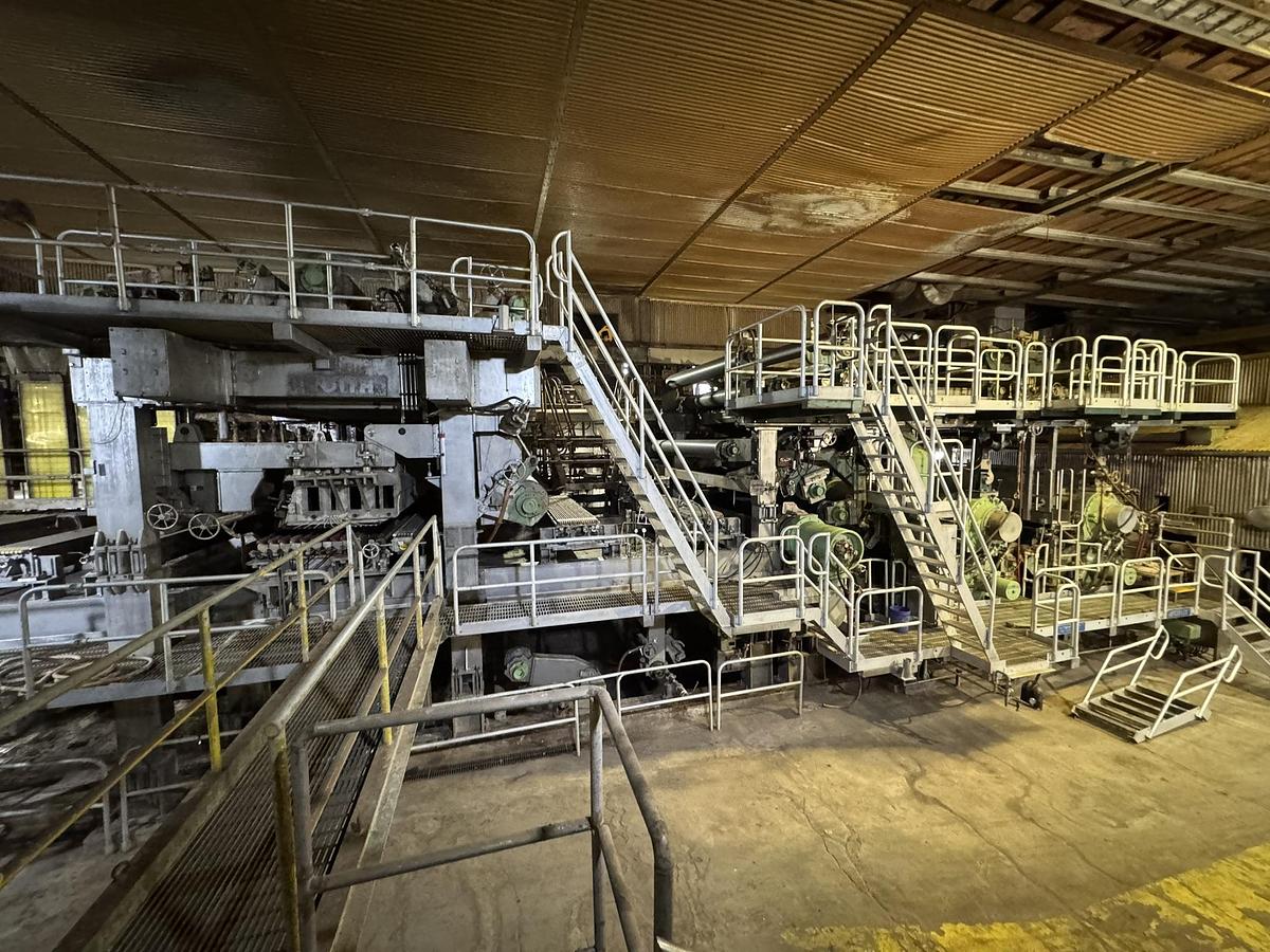 Used 110" (2.8M) VOITH FOURDRINIER PAPER MACHINE (LBM) MFG 2001 LINERBOARD / TUBE & CORE – TANDEM NIPCOFLEX SHOE PRESSES - 72"(1.8M) DIAMETER DRYERS