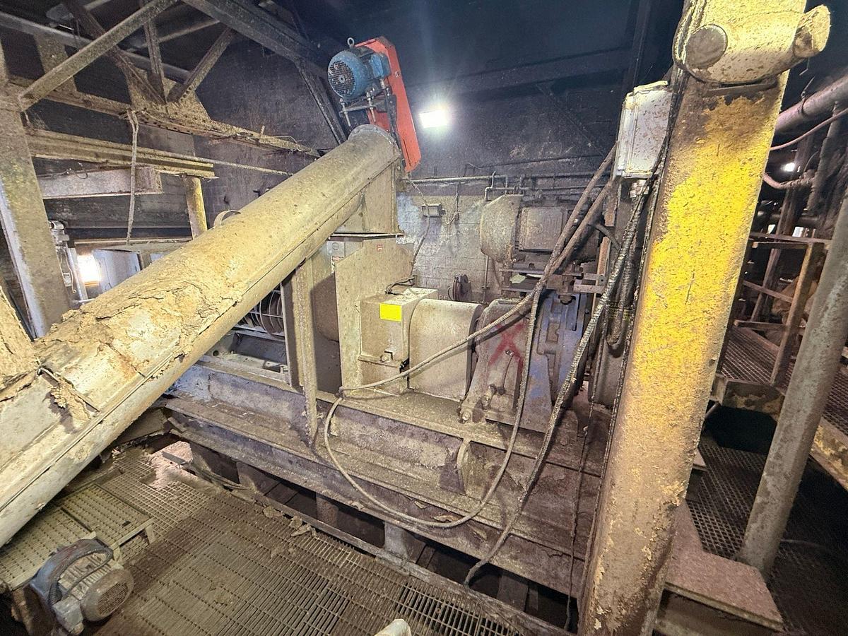 Used VINCENT STAINLESS STEEL SCREW PRESS