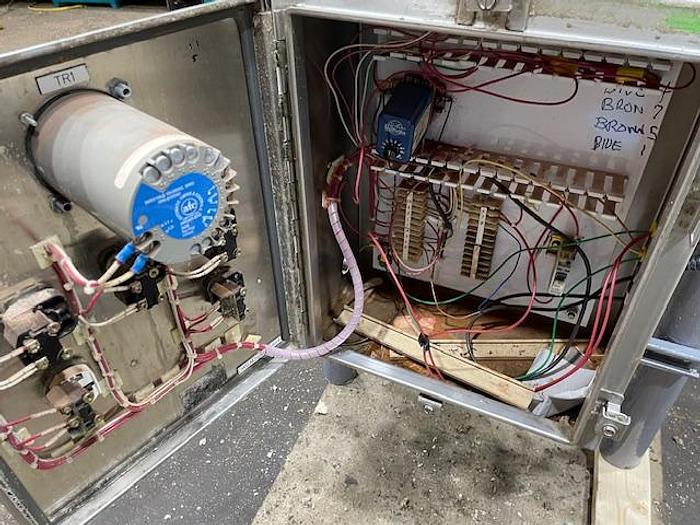 Used BLACK CLAWSON HD CLEANER