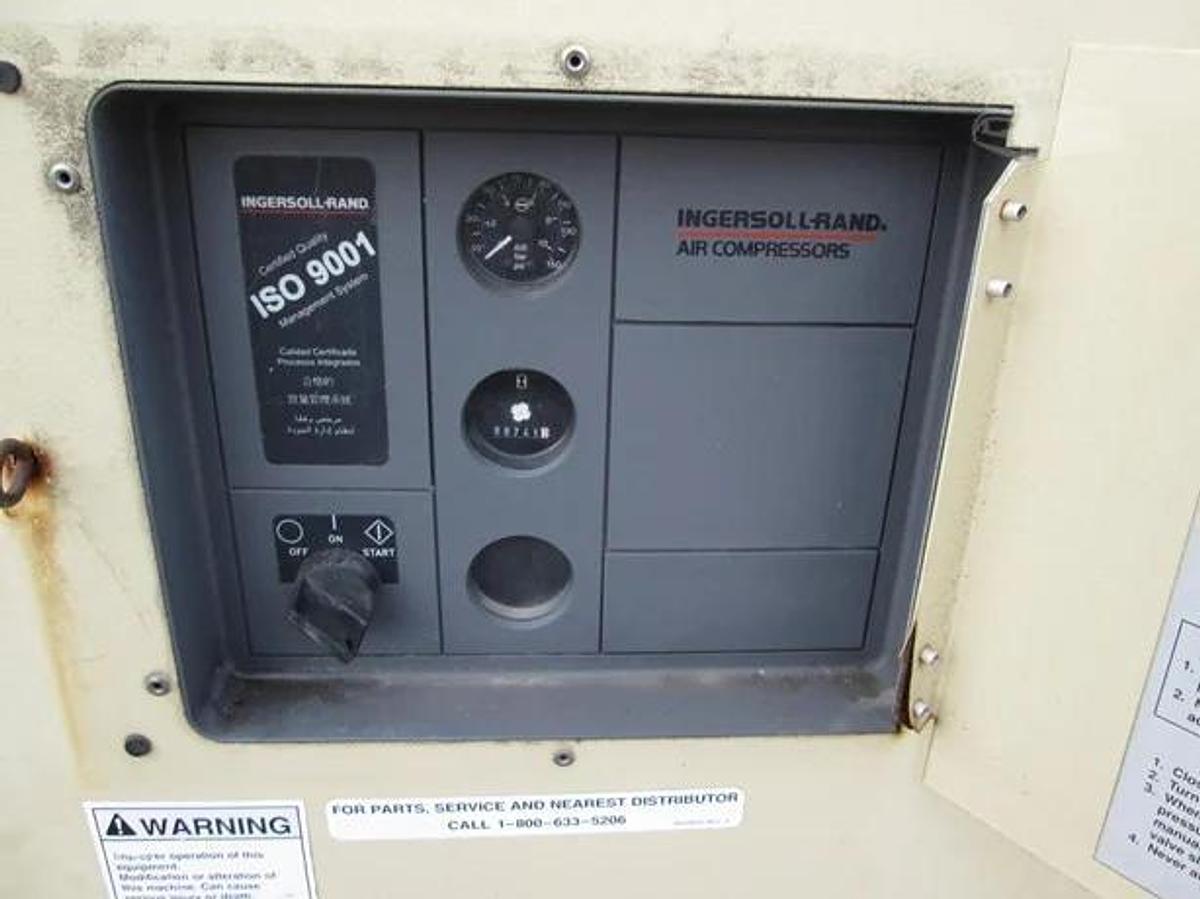 Used INGERSOLL-RAND MODEL P185WJD PORTABLE COMPRESSOR