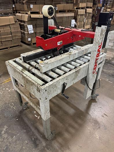 Used CENTRAL CP-322U CASE TAPER CARTON SEALER SYSTEM