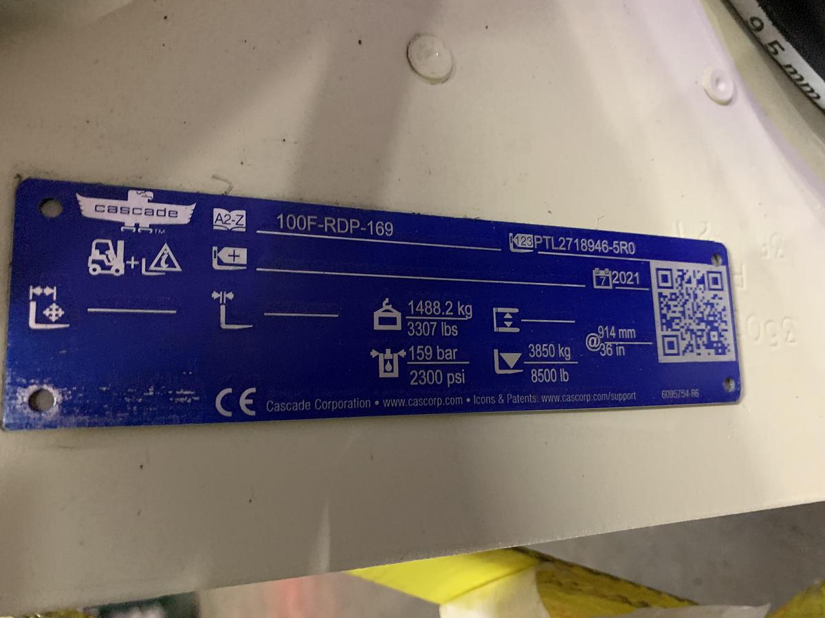 Used 72" CASCADE MODEL 100F-RDP-169 PAPER ROLL CLAMP CLASS IV MANUFACTURED 2021
