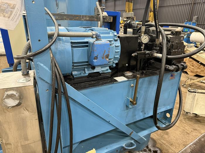 Used BLACK CLAWSON 60"X72" HYDRAULIC ROLL SPLITTER