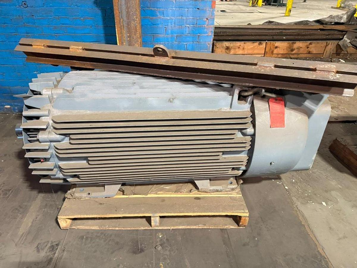 Used 300HP GE MOTORS 575V FRAME 5011LL OVERHAULED  6/2019