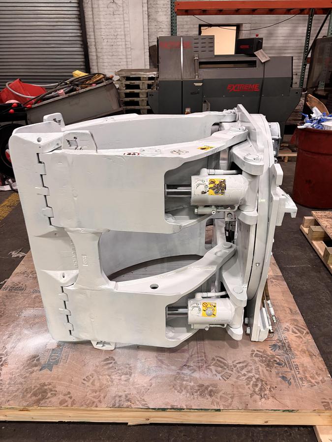 Used CASCADE 60" DIAMETER ROLL CLAMP 42H-RCP CLASS IV