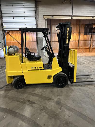 Used 1997 HYSTER S70XL 7000LB CAPACITY FORKLIFT WITH SIDESHIFT