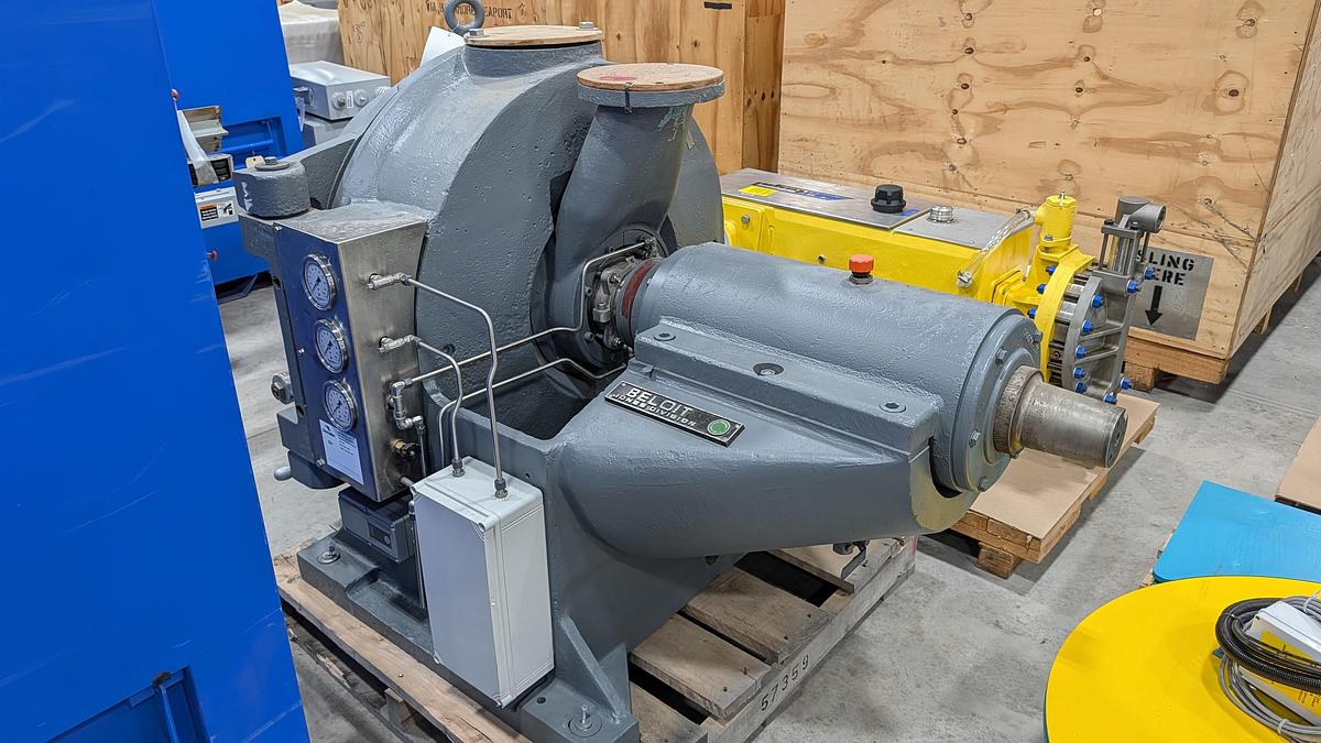 Refurbished BELOIT DD4000 SERIES 26/30" REFINER PENDING JA