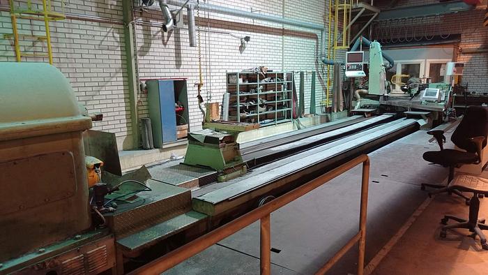 Used 295" (7500MM) FARREL ROLL GRINDER