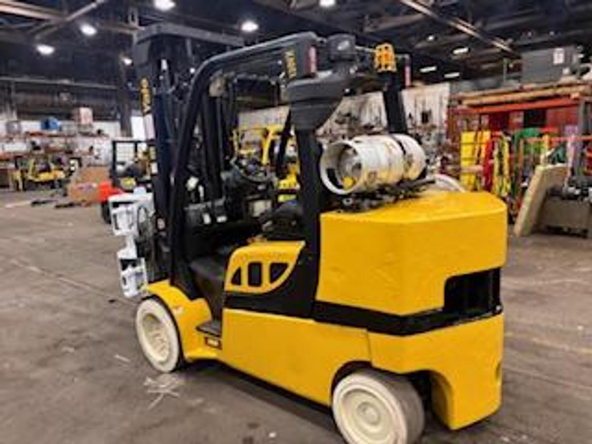 Used 12,000 POUND YALE GLC120SVX PAPER ROLL CLAMP TRUCK FORKLIFT WITH CASCADE CLAMP MANUFACTURED 2018