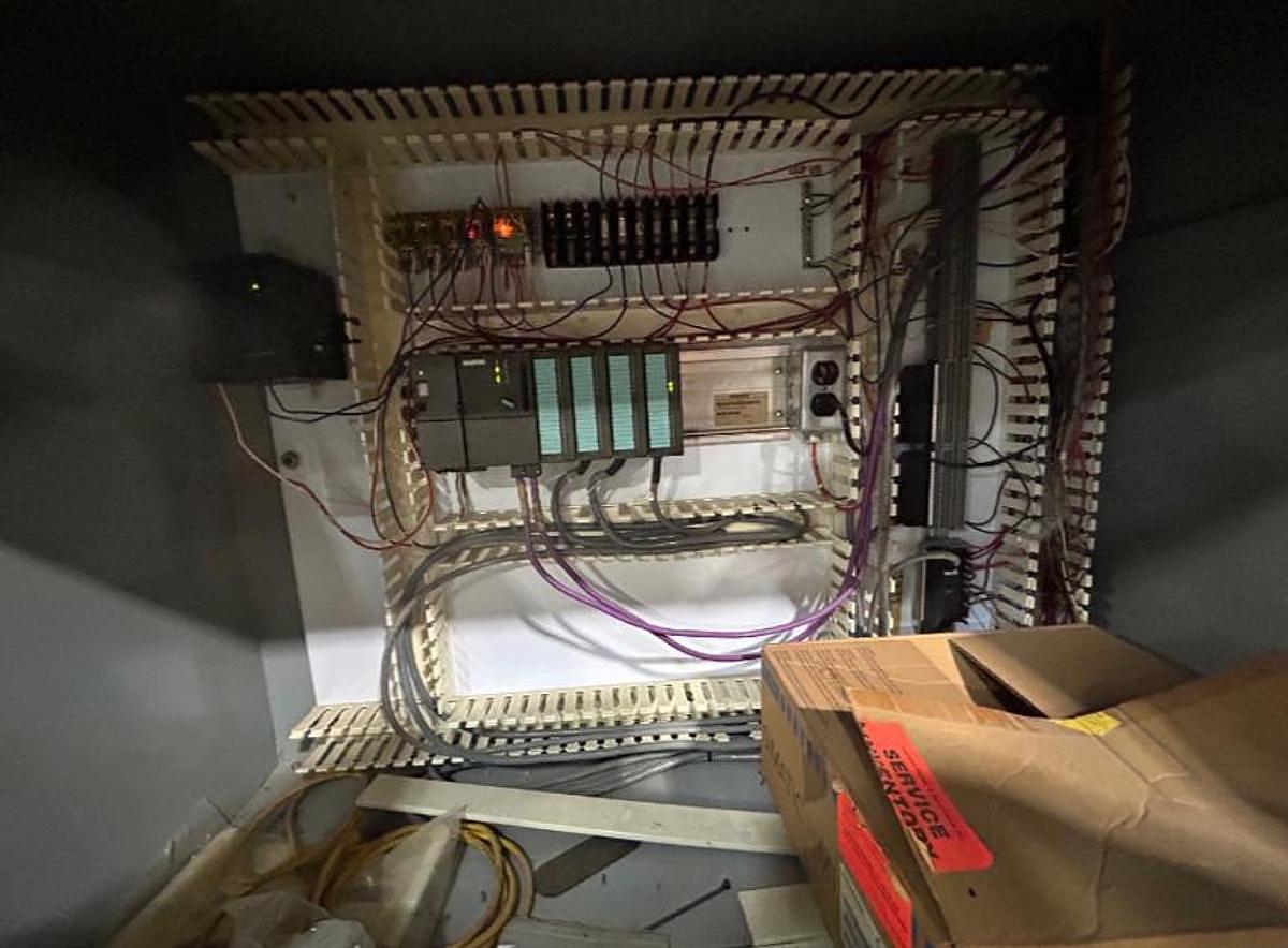 Used 84" WIDE JAGENBERG VARI-DUR TWO DRUM SLITTER REWINDER 