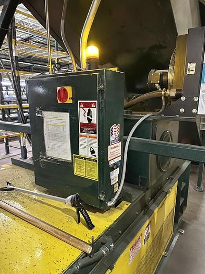 Used 2006 INTERNATIONAL BALER CORPORATION NA-1295-48 HORIZONTAL CLOSED DOOR BALER