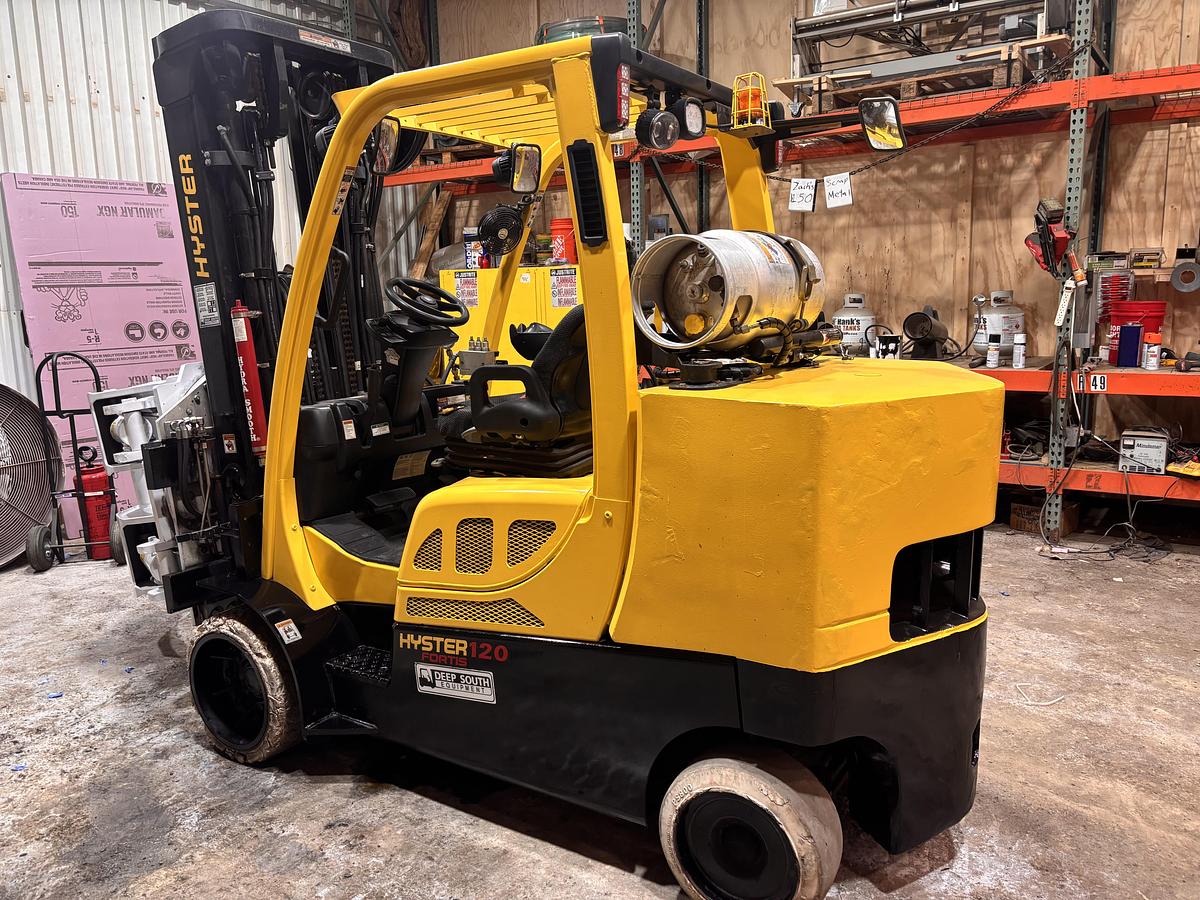 Used 12,000 POUND HYSTER S120FTPRS ROLL CLAMP FORKLIFT TRUCK LOW HOURS