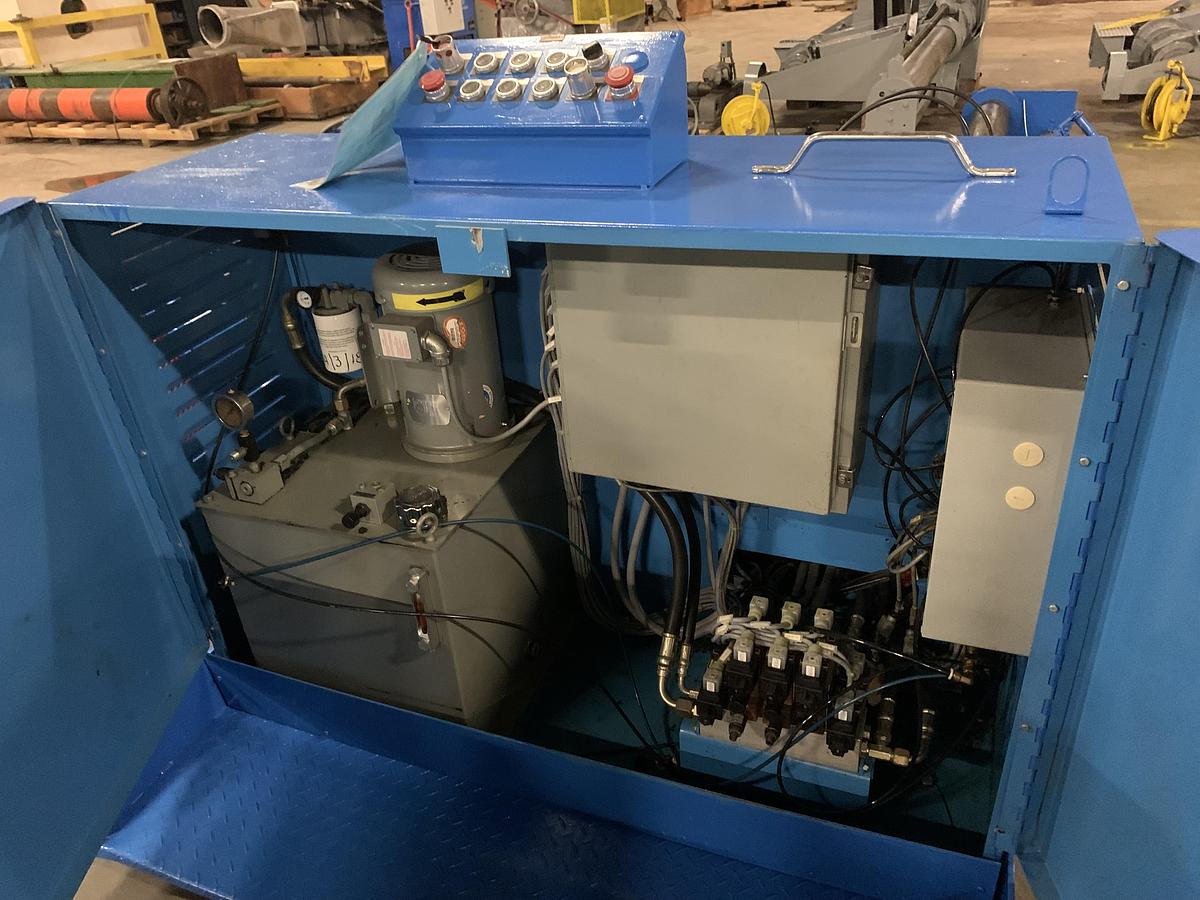 Used 87" JAGENBERG SHAFTLESS FLOOR PICK UP UNWIND STAND MDL SE-15  60" OD  ROLL CAPACITY