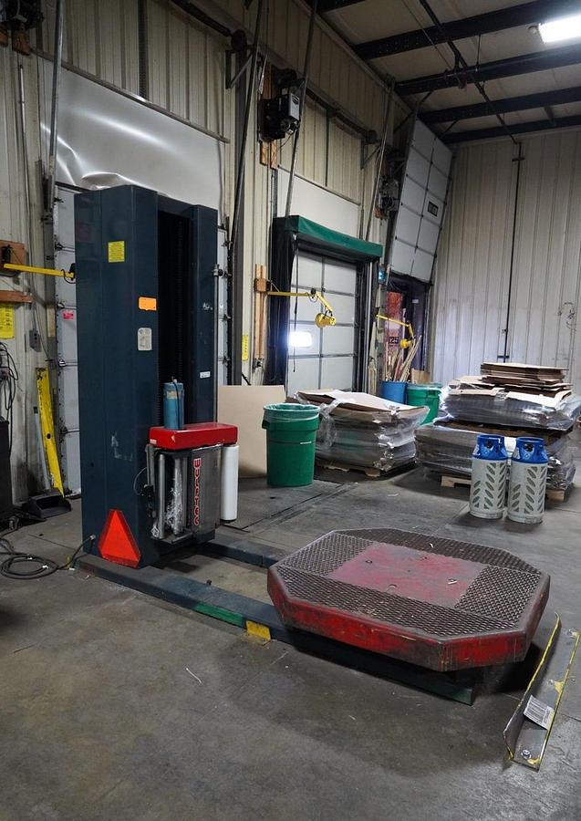 Used WULFTEC PALLET WRAPPER MODEL WHP-200