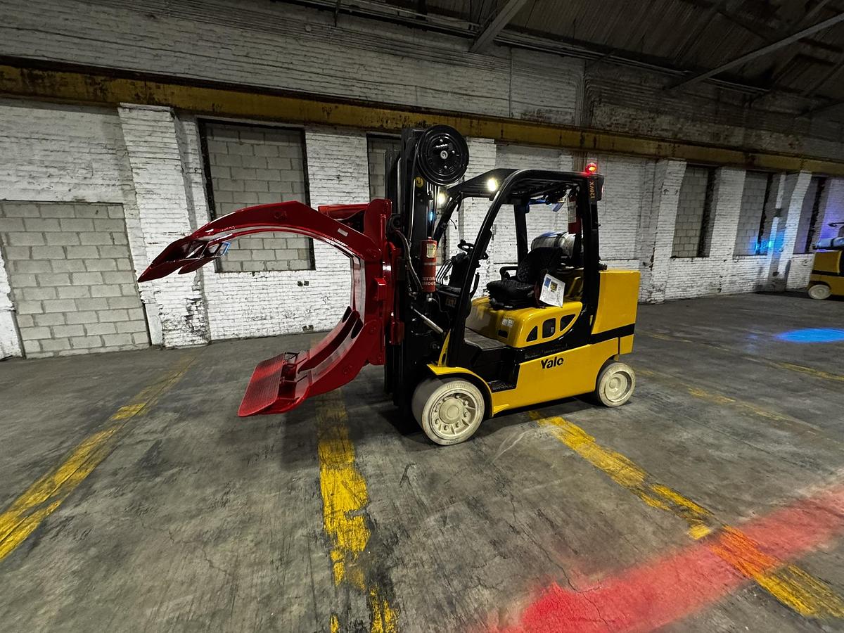 Used 12,000 POUND YALE GC120VXPRS FORKLIFT WITH 72" SPLIT FRAME BOLZONI CLAMP