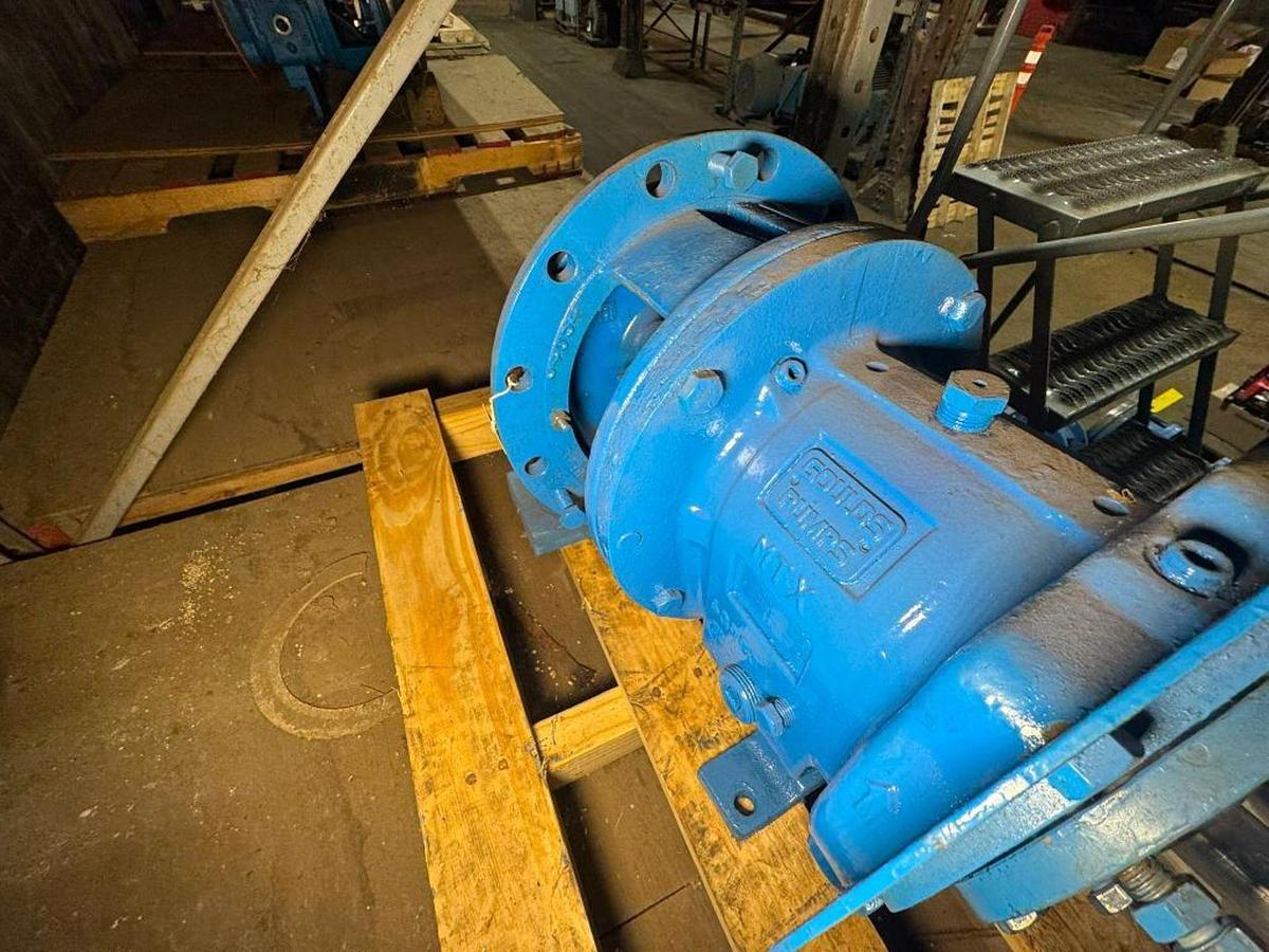 Used GOULDS POWER END PULLOUT PUMP PART 316 STAINLESS STEEL