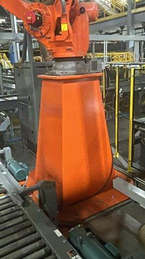 Used FANUC CORPORATION R-30iB PLUS CONTROLLER ROBOT M-410iC MANUFACTURED 2018