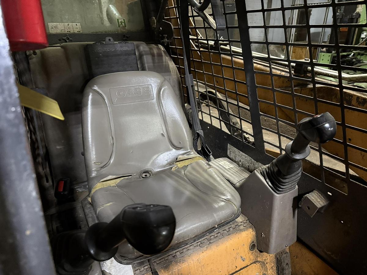Used CASE 75XT SKID STEER
