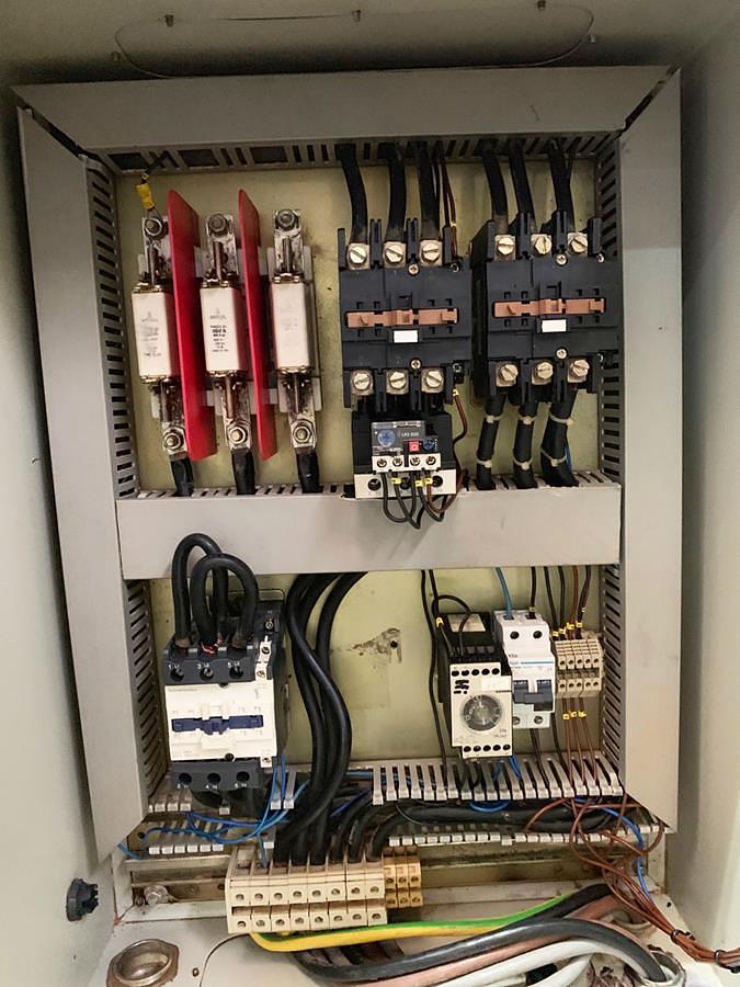 Used ROBERT HUNZIKER 60HP/45kw RIPPER MILL