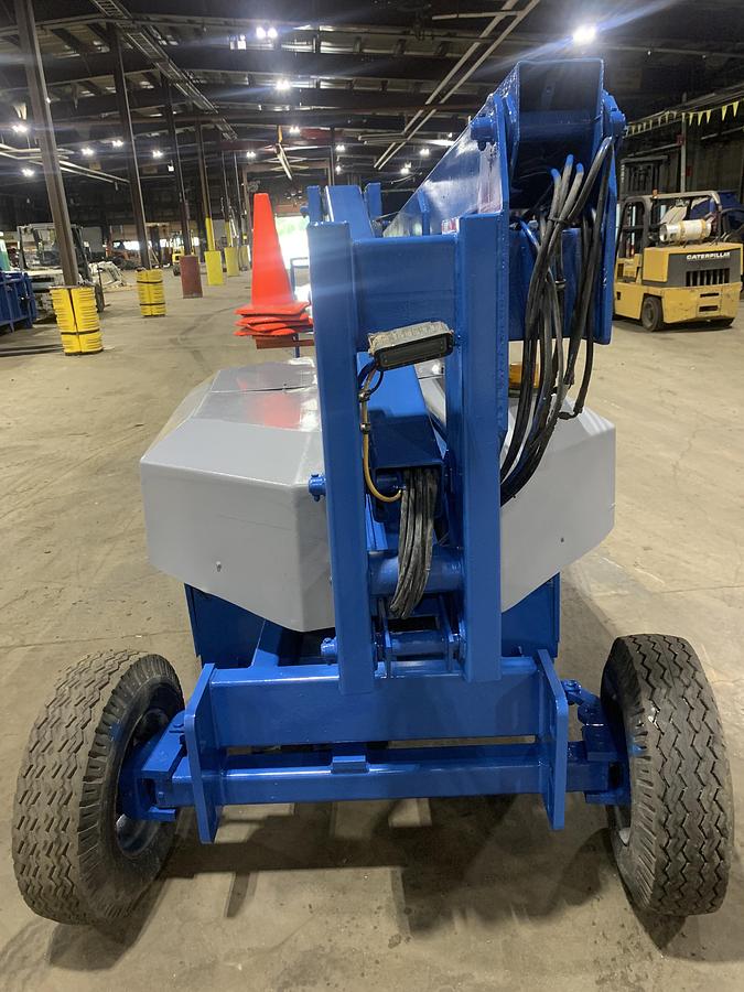 Used GENIE BOOM LIFT MODEL Z-30/20
