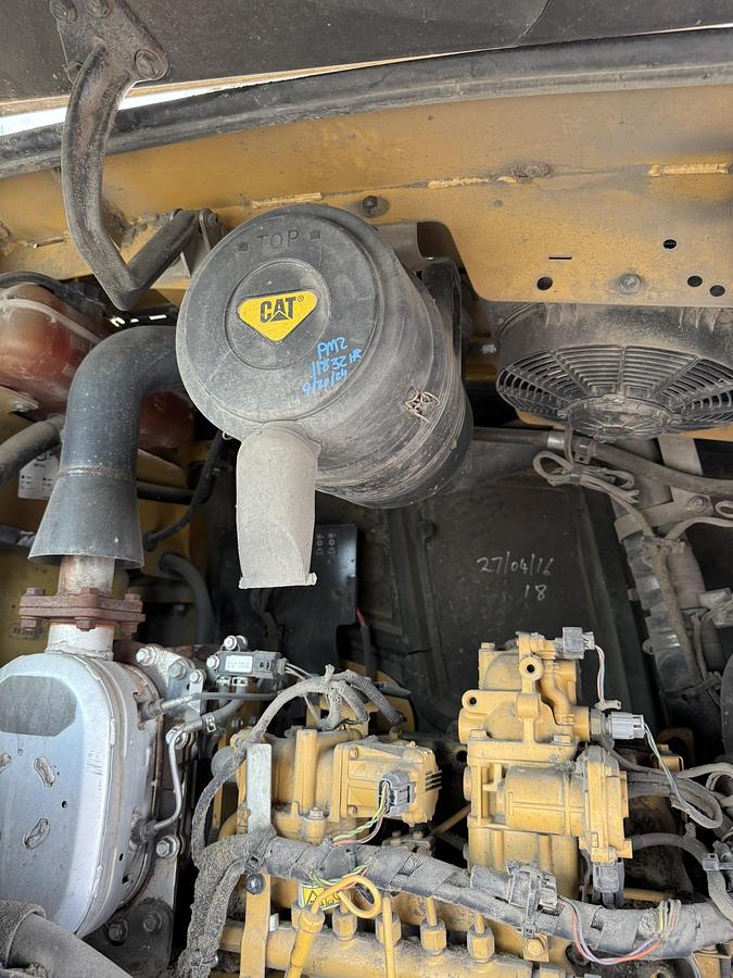 Used CATERPILLAR 914K COMPACT WHEEL LOADER