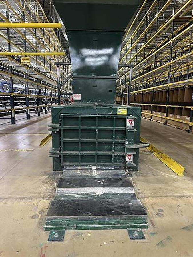 Used 2006 INTERNATIONAL BALER CORPORATION NA-1295-48 HORIZONTAL CLOSED DOOR BALER