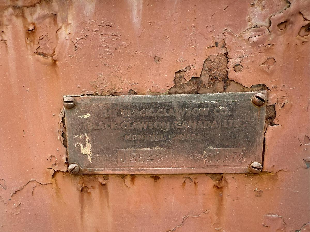 Used 60" WIDE BLACK CLAWSON ROLL SPLITTER 72" DIAMETER 