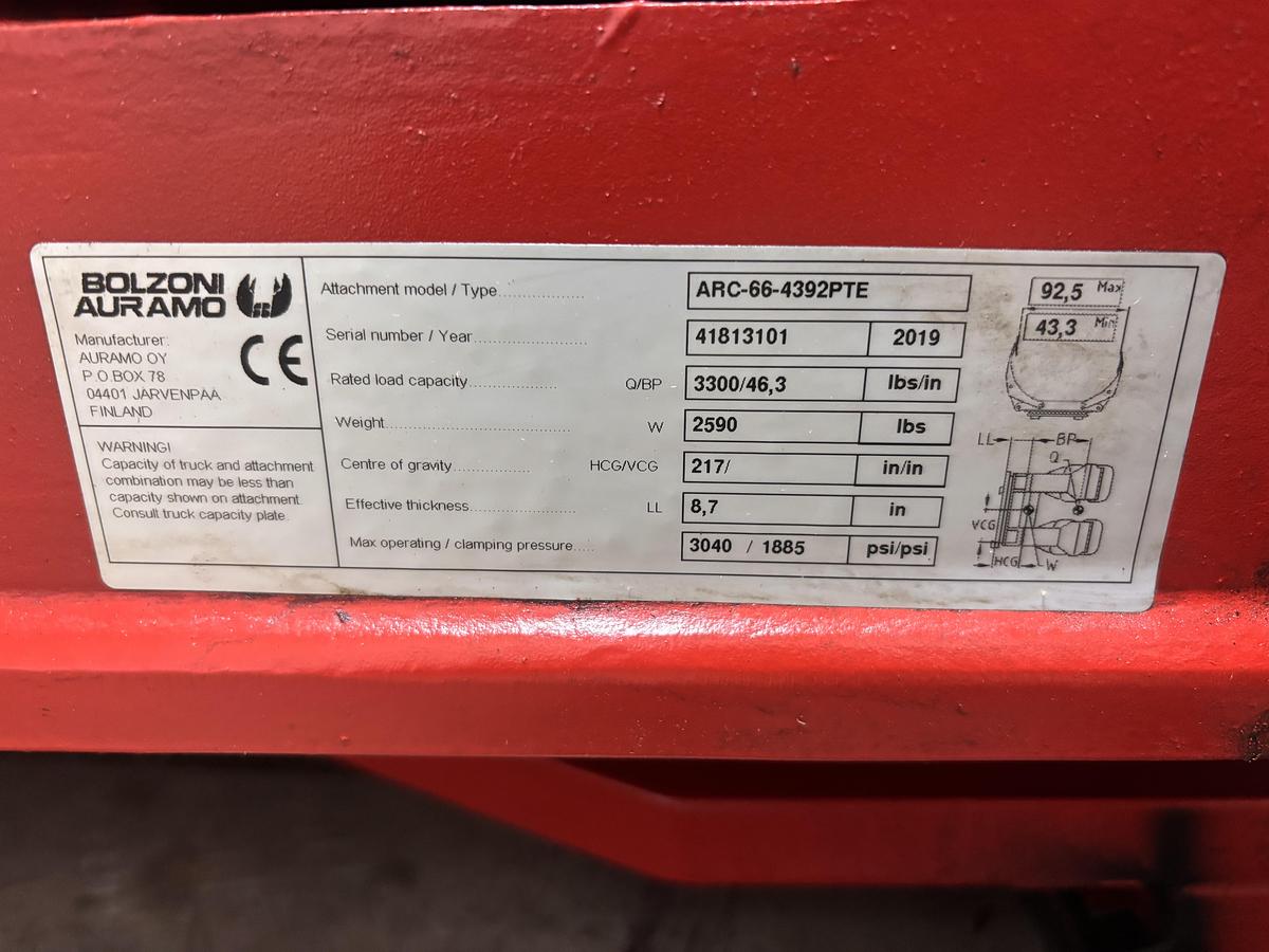 Used 92" BOLZONI AURAMO ARC-66-4392PTE PAPER ROLL CLAMP MANUFACTURED 2019