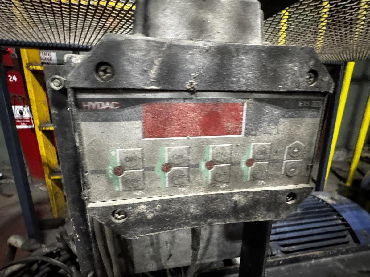 Used SHRED TECH MODEL ST-100 DUAL SHAFT SHREDDER 150HP