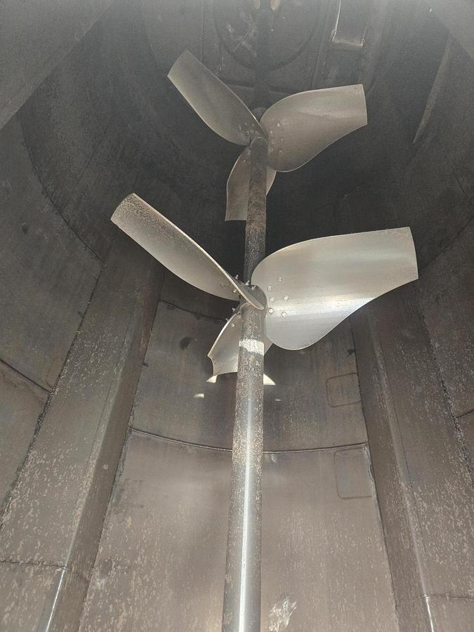 Used T BAILEY 316L STAINLESS STEEL TANK 33' TALL 12' DIAMETER MANUFACTURED 2018 WITH AGITATOR  PENDING JA