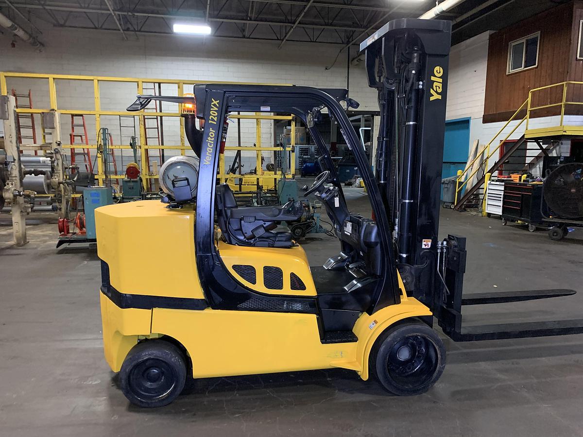 Used 12,000 POUND YALE GLC120VXPRS FORKLIFT TRUCK MANUFACTURED 2021 TALL MAST 221" RAISED