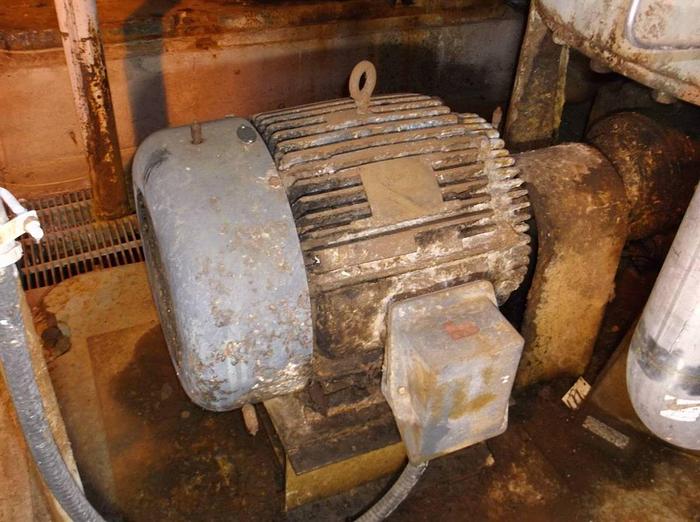 Used BLACK CLAWSON SIZE 33 #3 EAST SELECTIFIER SCREEN WITH 60HP MOTOR