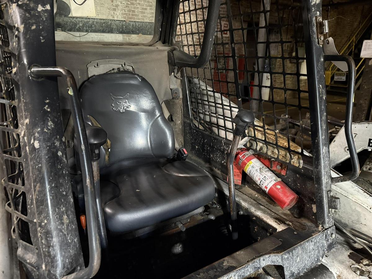 Used BOBCAT 863 SKID STEER