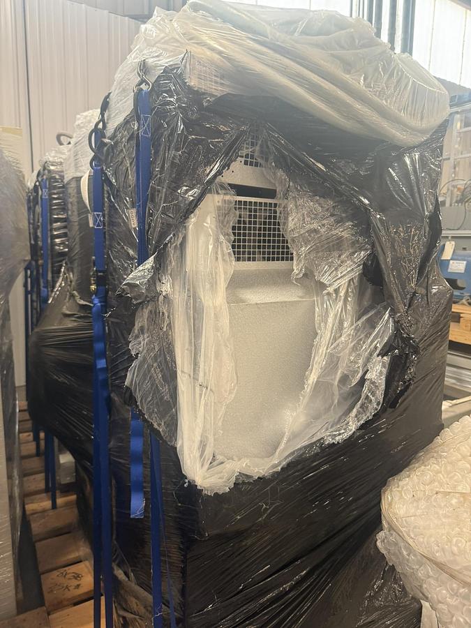 ABB MODEL IRB 6700-300/2.70 ROBOT MANUFACTURED 2021 (7 AVAILABLE)