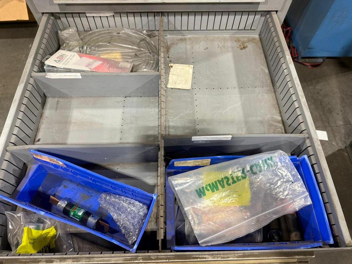 Used LYON MSSII 10 DRAWR TOOL CABINET CONTENTS NOT INCLUDED