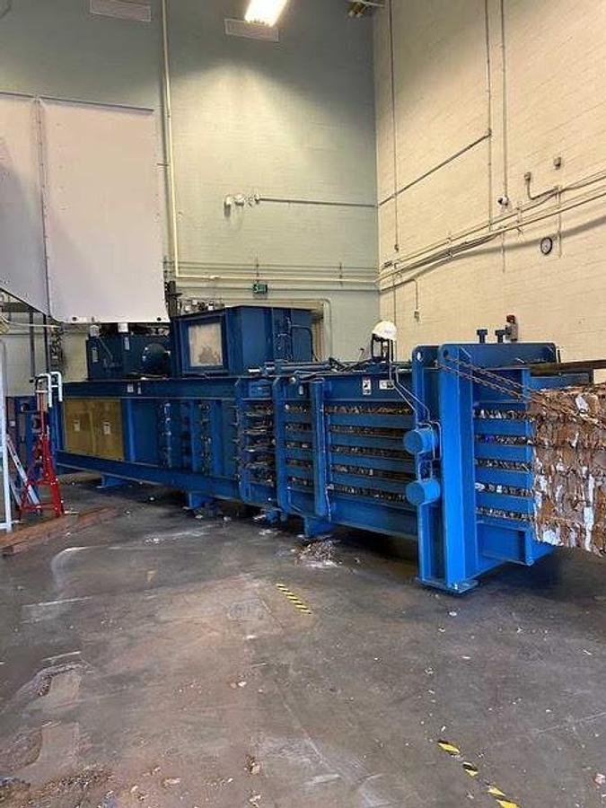 Used IPS WIDE MOUTH HORIZONTAL AUTOTIE BALER WITH SHEAR BLADE 30HP 8" CYLINDER AT864-30